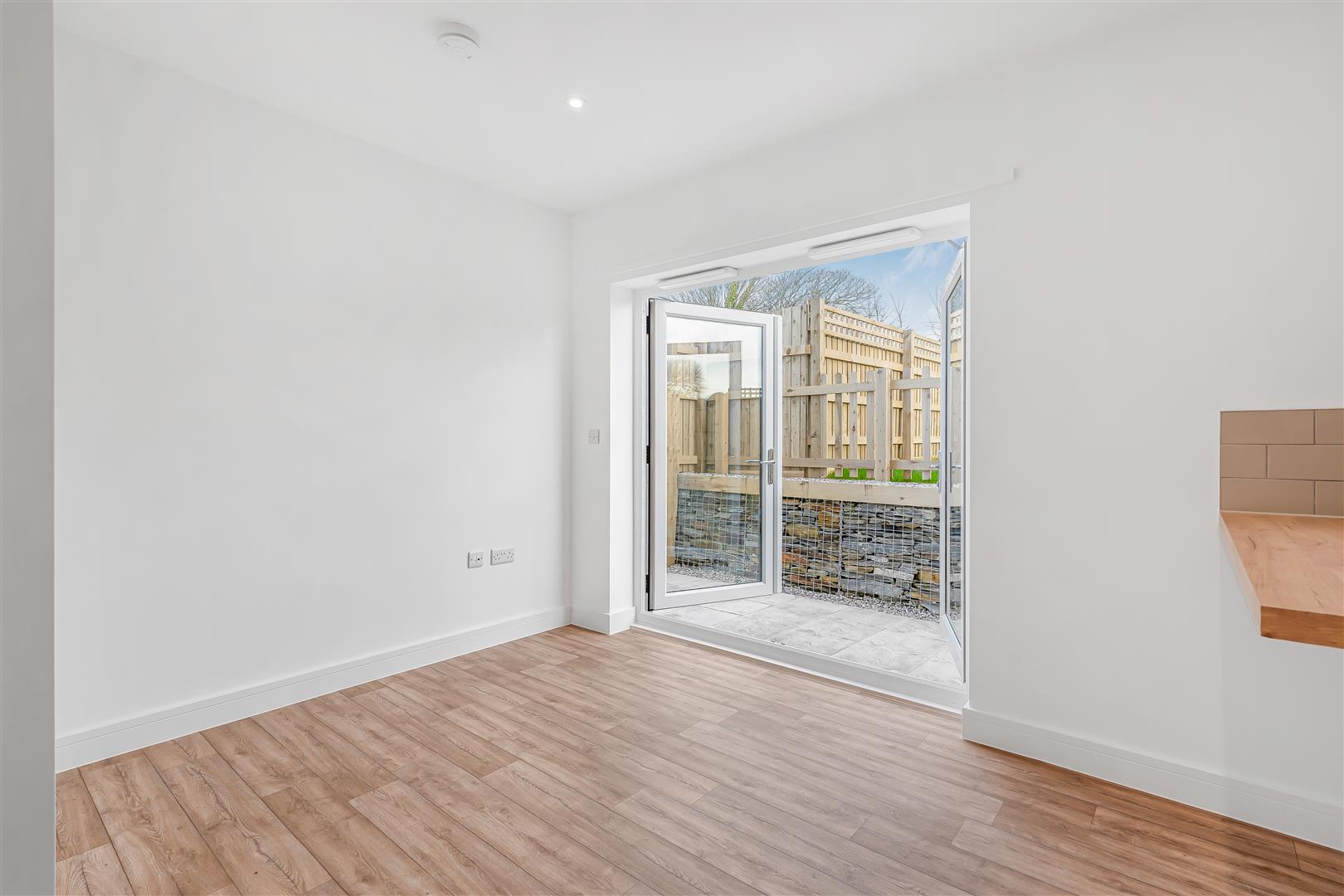 Rock Pipit Road, Trevemper, Newquay photo - 3